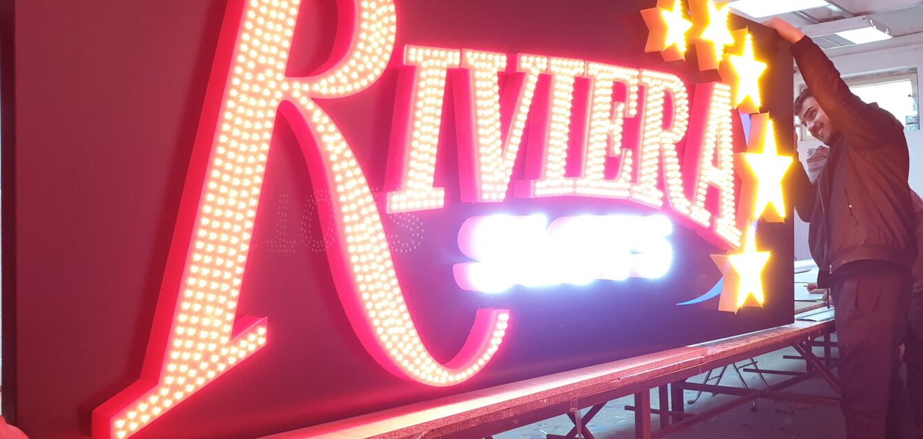 reclame luminoase jocuri noroc sali jocuri