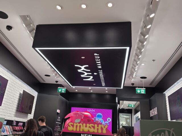 WhatsApp Image 2025-10-06 at 20.28.58_ef29b7b2 WhatsApp Image 2025-10-06 at 20.28.58_ef29b7b2