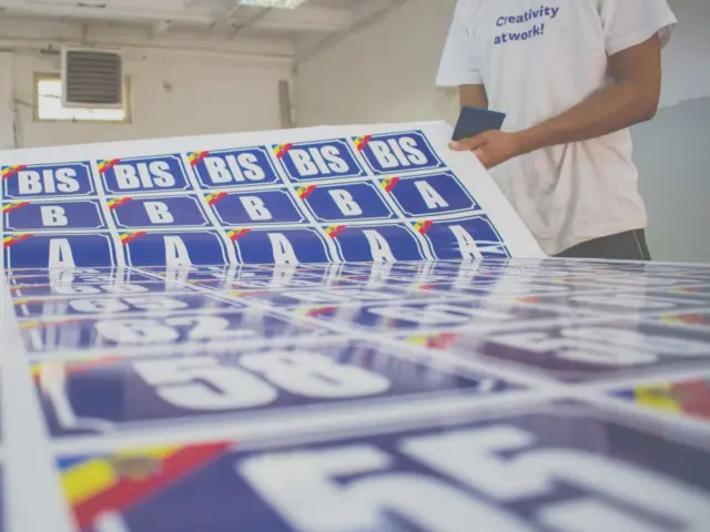 Print digital pe materiale flexibile