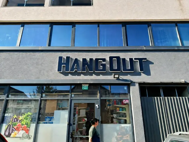 litere volumetrice day and night hangout iasi