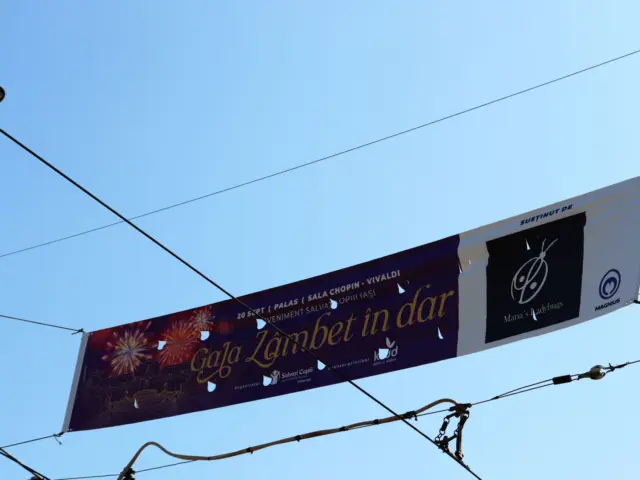 banner stradal iasi magnius