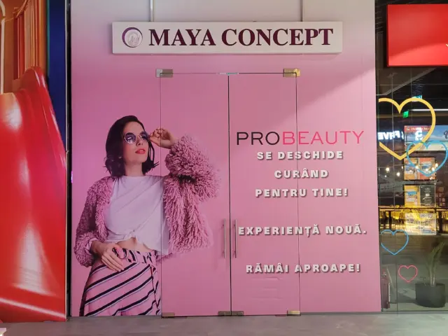 Tapet și autocolant pentru pereți