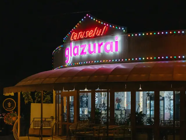Litere voluemtrice luminoase glazurai cofetarie patiserie