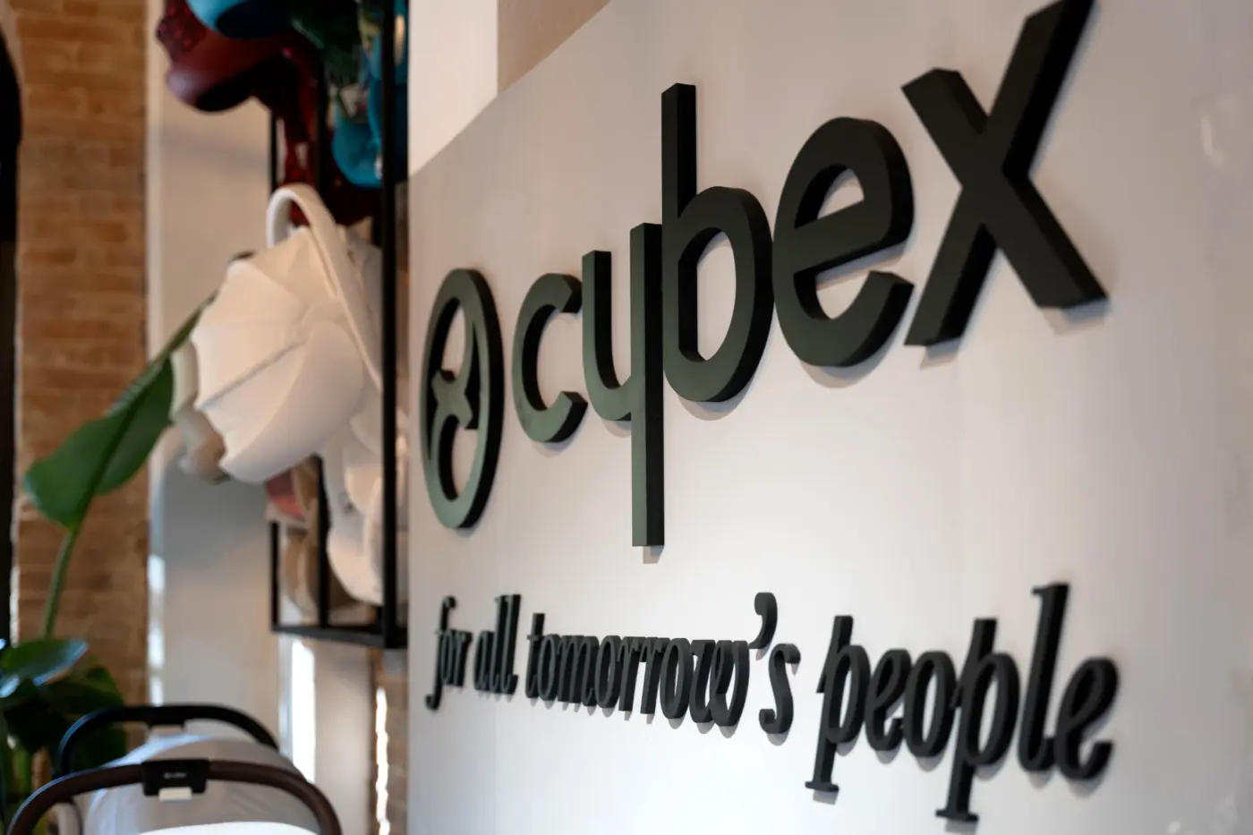 litere volumetrice neluminoase pentru interior cybex
