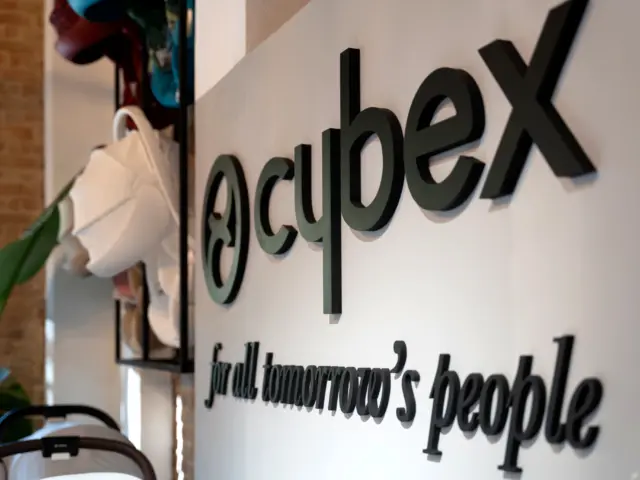 litere volumetrice neluminoase pentru interior cybex