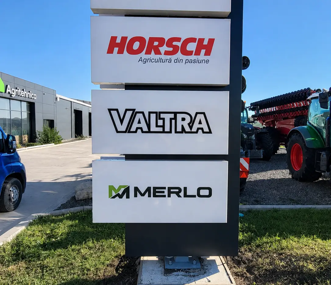 totem luminos agritehnica iasi